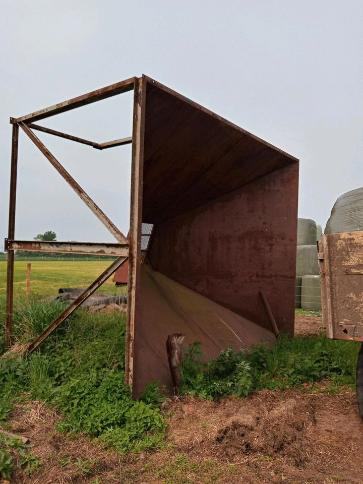 Trichter , Getreide Silo in Landesbergen