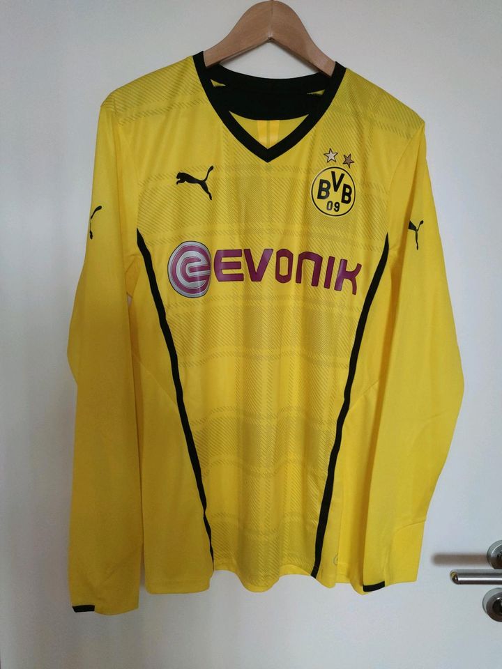 BVB Trikot langarm in L in Bayern - Grafenrheinfeld | eBay Kleinanzeigen  ist jetzt Kleinanzeigen