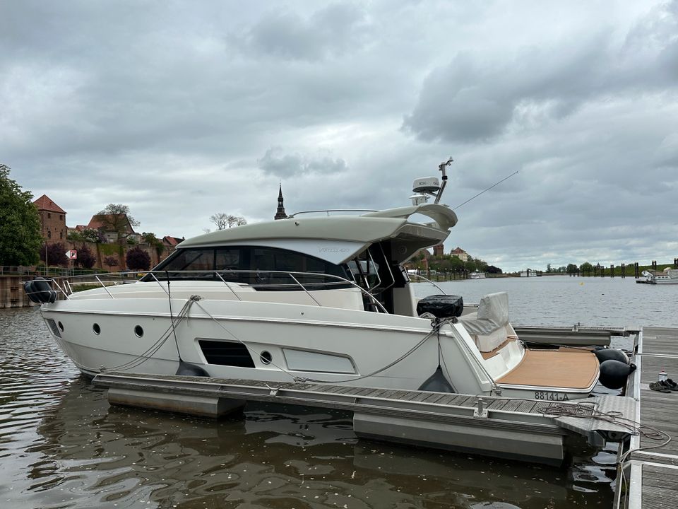 Bavaria Virtess 420 Coupe Motoryacht in Tangerhütte