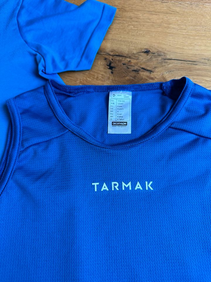 Set Gr. 116 Sport T-Shirt Achselshirt blau Tennis Tarmak  Artengo in Neuruppin