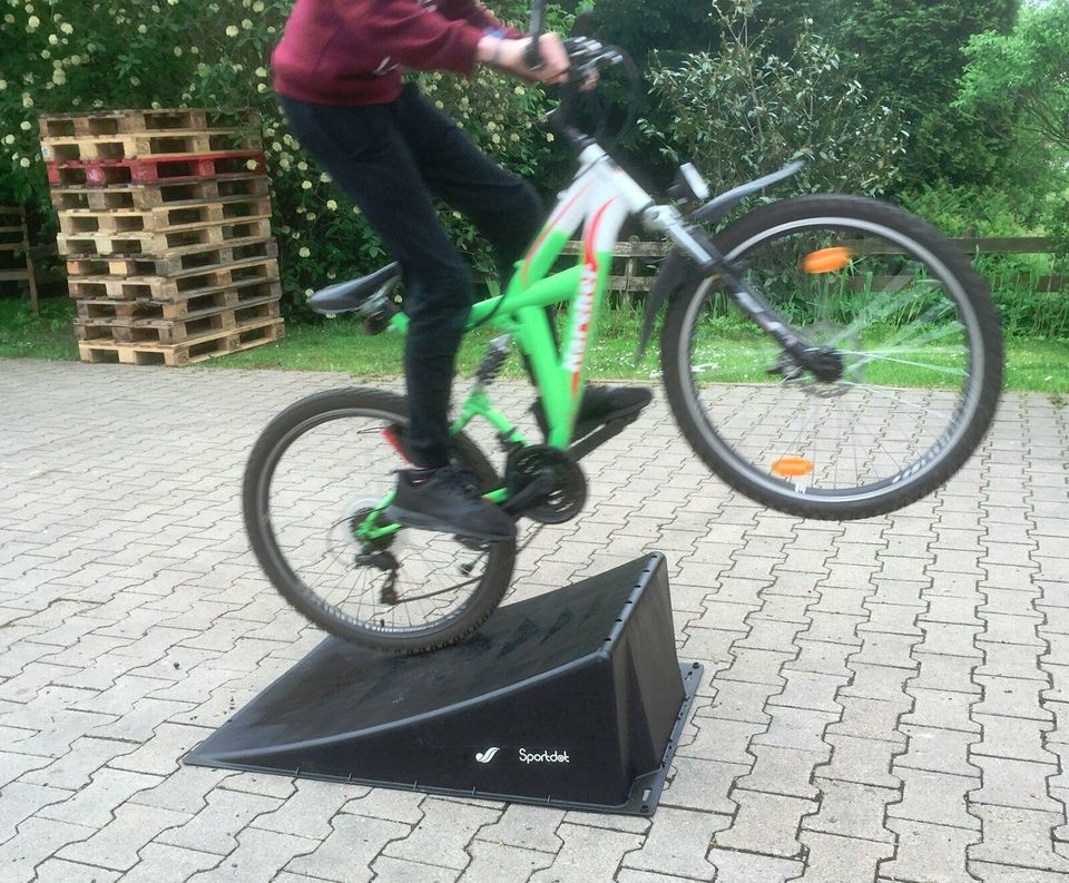 Sprungrampe für Fahrrad ♥ BMX MTB Rampe groß NEU Rad Cross ♥ in Hüllhorst