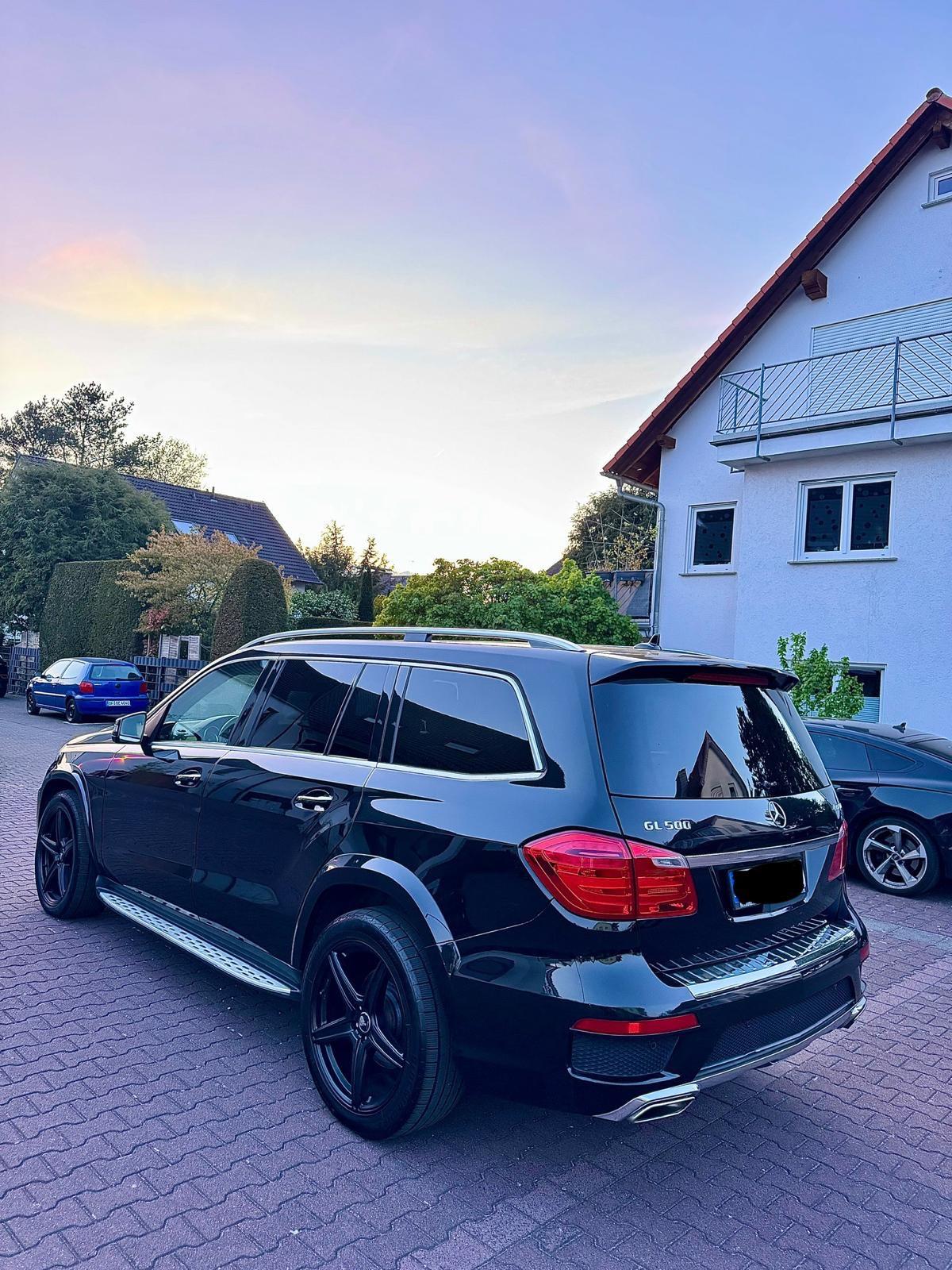 Abbildung des Autos Mercedes Benz GL500 AMG …