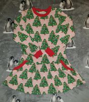 Mini Boden Sweatshirtkleid "Weihnachtsbäume" Größe 140 Neuwertig Hessen - Brechen Vorschau