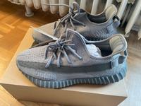 Adidas Yeezy Boost V2 grau NEU/OVP 43 1/3 Schleswig-Holstein - Neumünster Vorschau