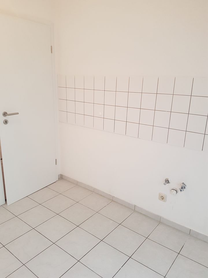 Schöne Dachgeschosswohnung in ruhiger Seitenstraße eines gepflegtem Altbau in Leipzig