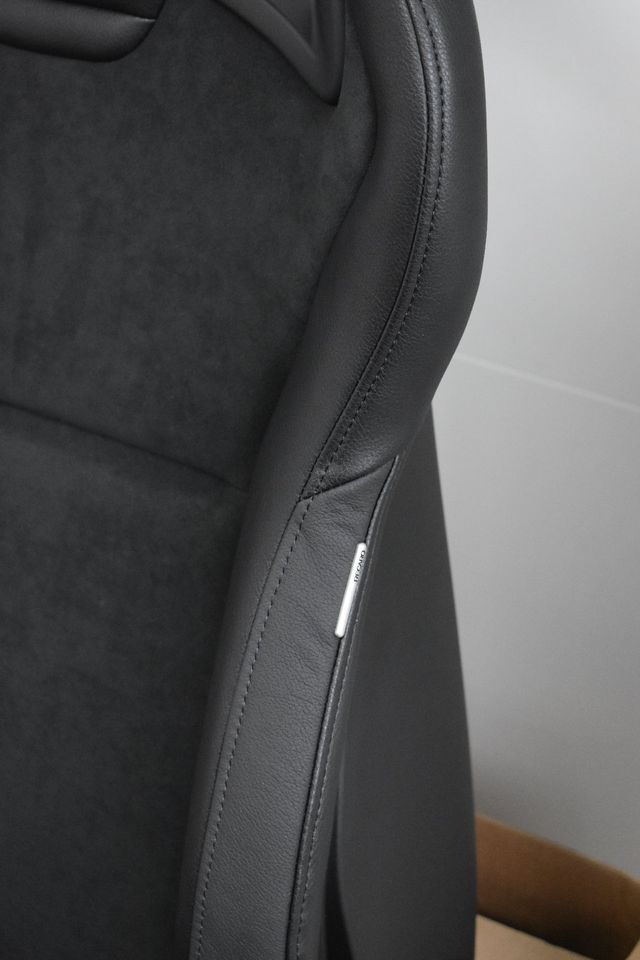 Recaro Sportster CS Airbag Kunstleder / Dinamica Schwarz *AKTION* in Lage