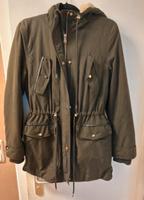 Grüne Übergangsjacke/ Parka in Dunkelgrün Größe M München - Au-Haidhausen Vorschau