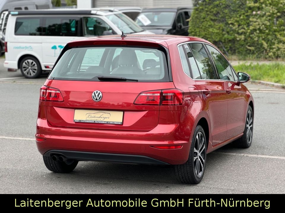 Volkswagen Golf Sportsvan VII Highline 1.4*DSG*NAVI*XENON in Fürth