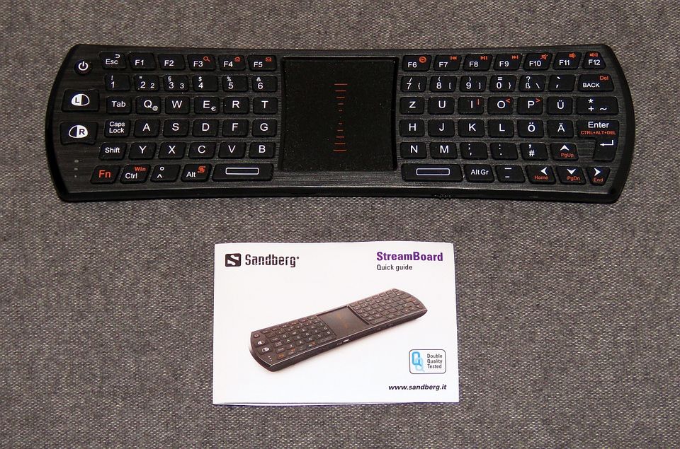 Sandberg Funk Mini Tastatur Maus für HTPC Computer Raspberry Pi in Moers