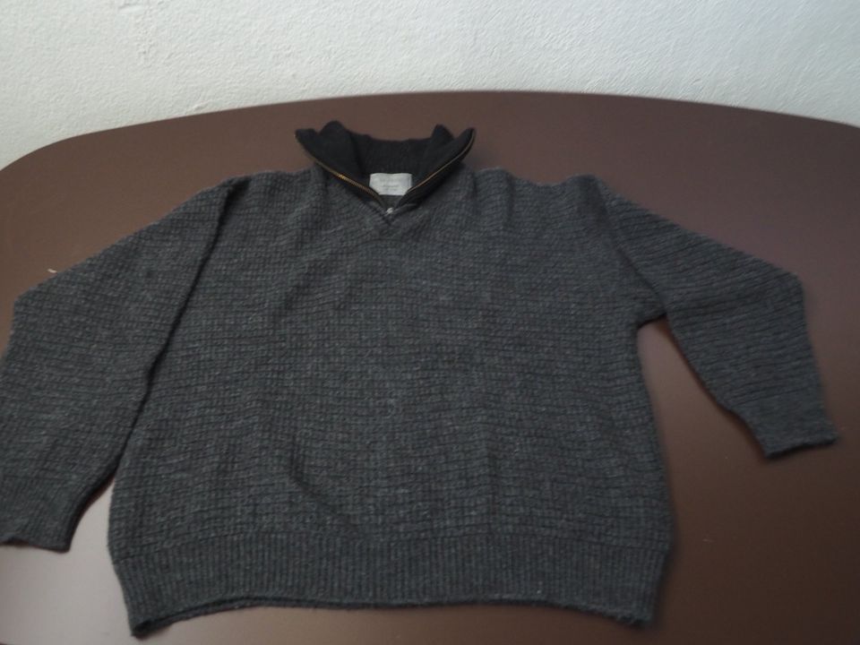 Reißverschlußkragen Pullover Pulli 70% Wolle in Binzen