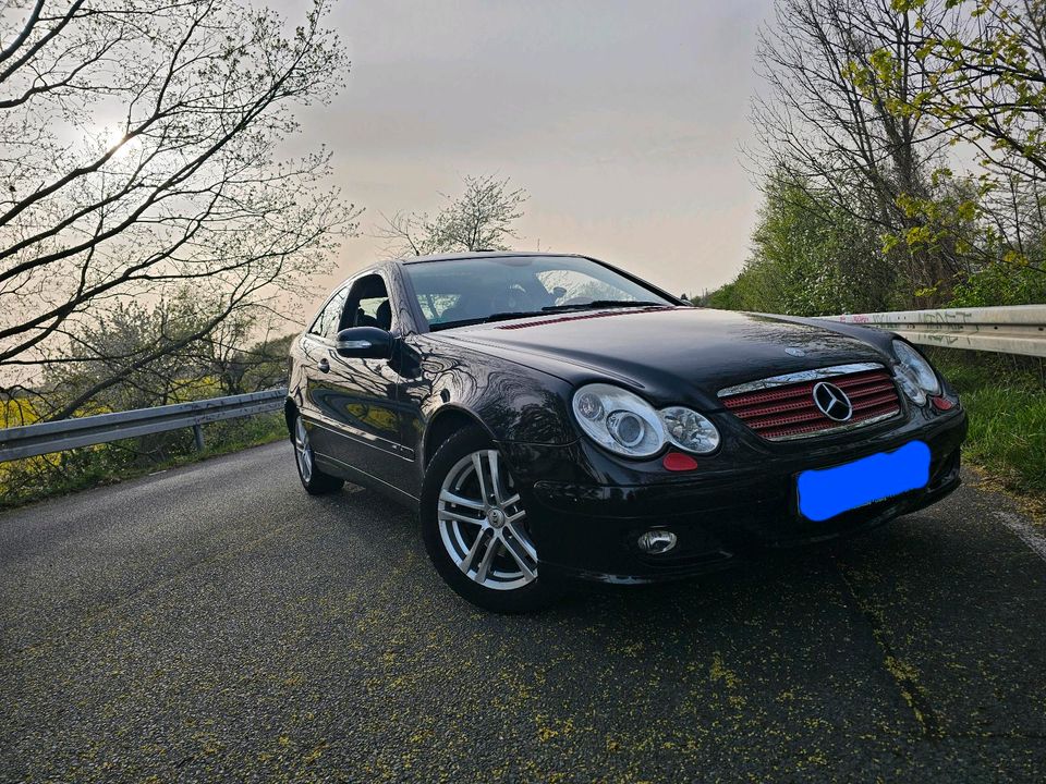 Mercedes C200 in Leipzig