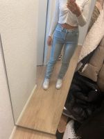 Highwaist Jeans straight Boyfriend Berlin - Hohenschönhausen Vorschau