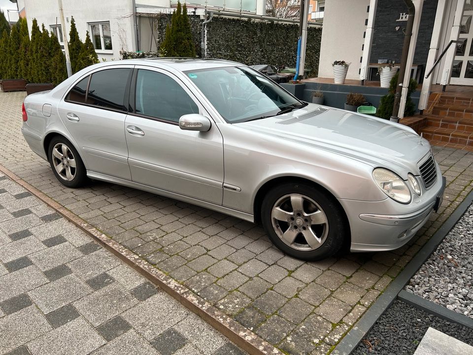 Mercedes E220 CDI in Germersheim