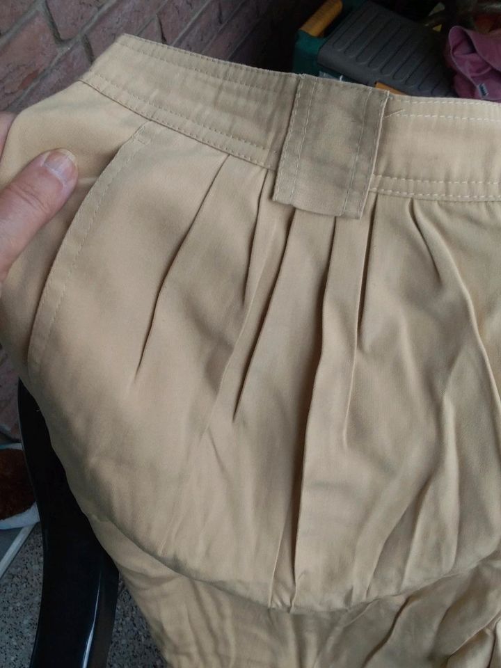 GRATIS ! Madeleine, luftige Damenhose Gr. 46 in Datteln