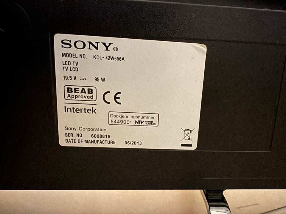 TV Sony KDL-42W656A in Frankfurt am Main