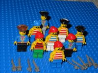 Lego Piraten, Minifiguren, Soldaten,  9 Stk. mit alten Schwerter Bayern - Erlangen Vorschau