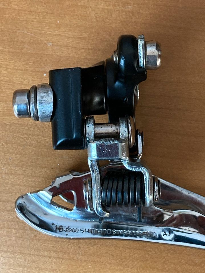 Vintage Shimano Umwerfer FD-2200 für Anlötsockel BJ  2002 in Berlin