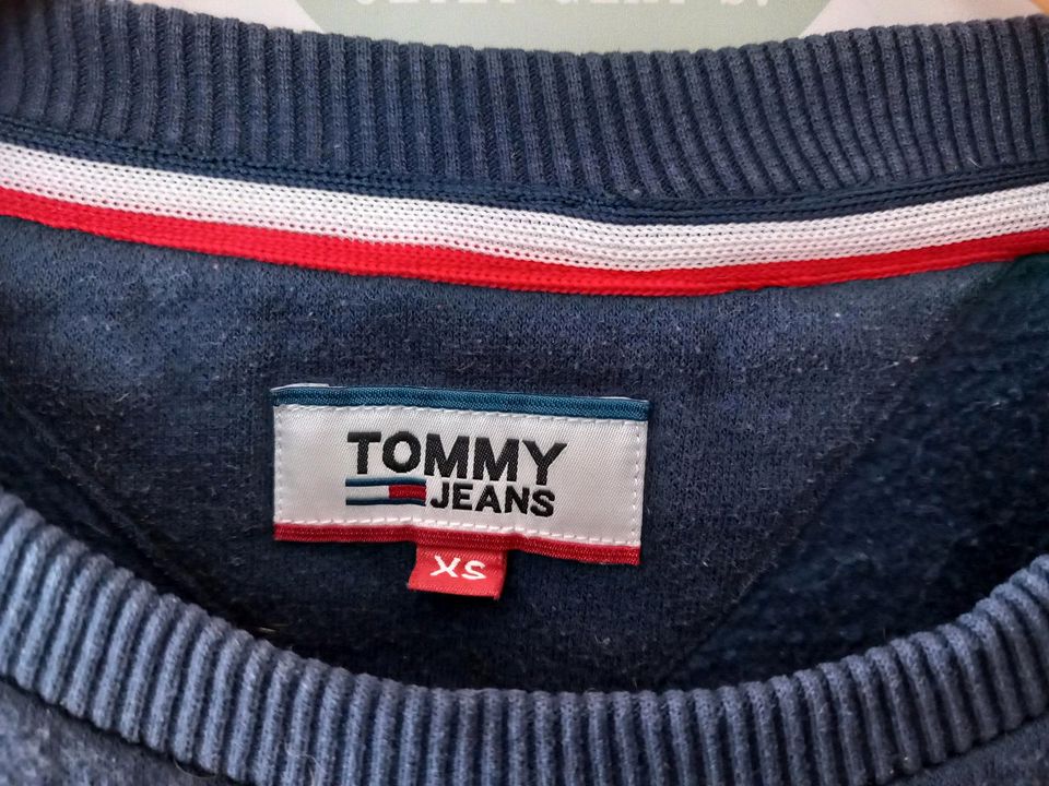 Tommy Hilfiger Sweater xs in Altenmünster