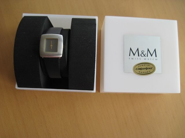 Armbanduhr Damen M&M Swiss Watch Schweizer Uhr in Bremen