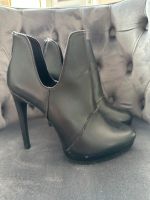 Zara Schuhe Stiefel Stiefeletten Gr.38 schwarz Berlin - Spandau Vorschau