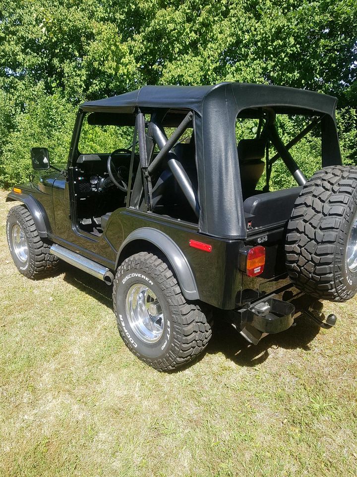 Jeep CJ 5   44 Jahre 1 Hand in Hessisch Oldendorf