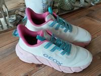 NEUw Geox Flexyper Teenager / Damen Schuhe / Sneaker Größe 39 Niedersachsen - Großenkneten Vorschau