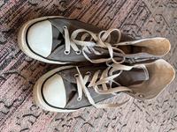 Graue Chucks von Converse Größe 39 Düsseldorf - Hafen Vorschau