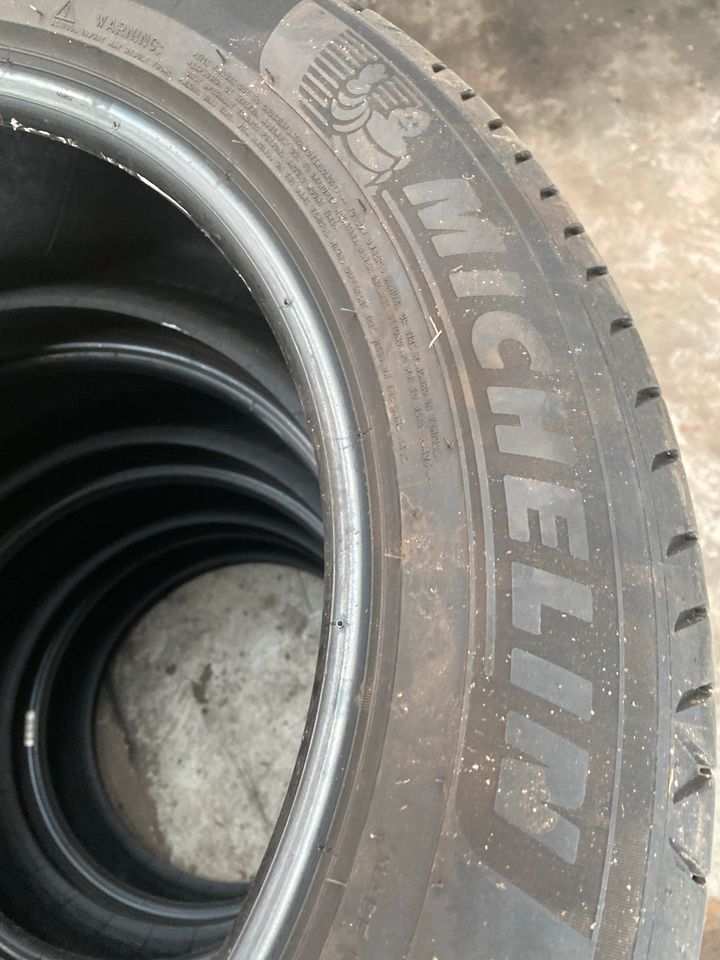 Michelin 225/55R17 101V in Lübeck