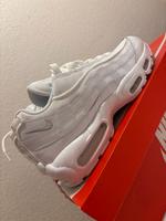NIKE AIR MAX 95 HERREN GRÖSSE 44 Berlin - Mitte Vorschau