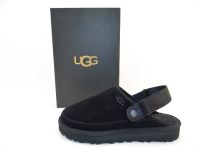 ugg GOLDENCOAST Clog Sandalen Pantoletten flach Herren Schwarz 42 Hessen - Stadtallendorf Vorschau