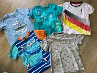 5 T Shirts 110/116 Fußball Deutschland Unterwasser Sachsen-Anhalt - Stendal Vorschau