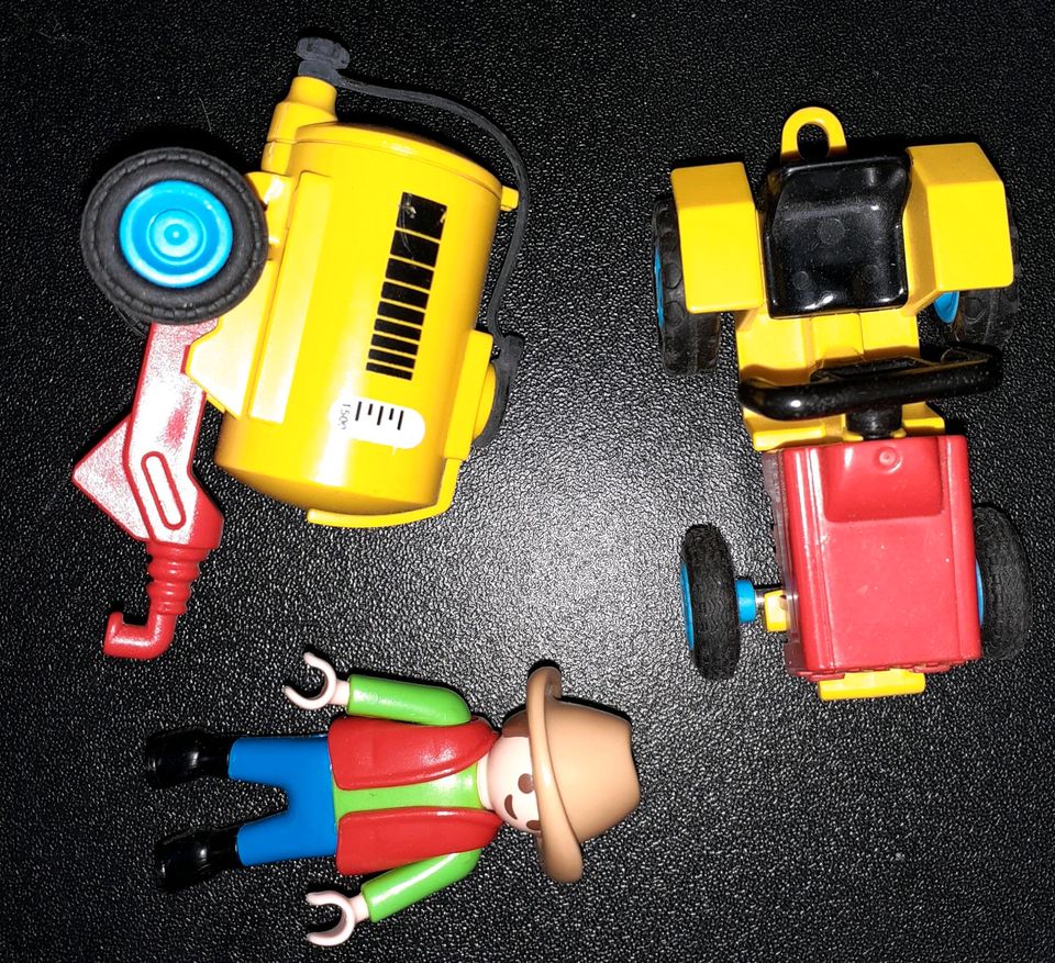 Playmobil 3066 Kind ,Traktor m.Wasserfaß in Nordrhein-Westfalen - Alsdorf |  Playmobil günstig kaufen, gebraucht oder neu | eBay Kleinanzeigen ist jetzt  Kleinanzeigen