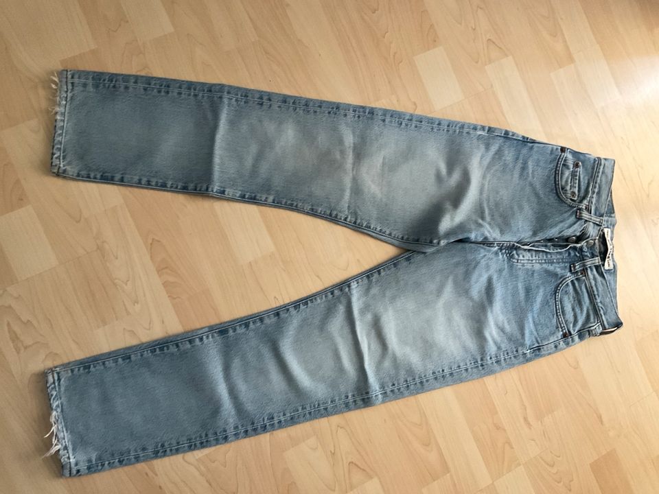 Damen Jeanshose, Marke BigStar, Größe 28/30 in Markkleeberg