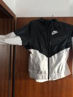 Nike Jacke Größe S Baden-Württemberg - Gäufelden Vorschau