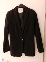 Schwarzer Blazer Pull&bear- Gr 36 Bayern - Burgthann  Vorschau