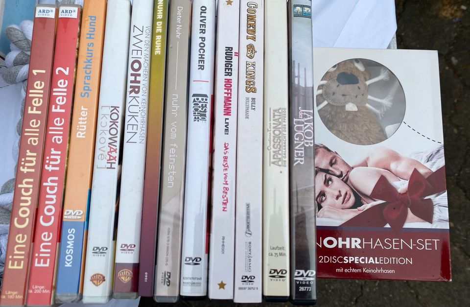 Diverse DVDs in Frankfurt am Main