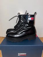 Tommy Hilfiger Stiefel schwarz ,,URBAN TOMMY JEANS LACE UP BOOT‘‘ Hessen - Lorsch Vorschau