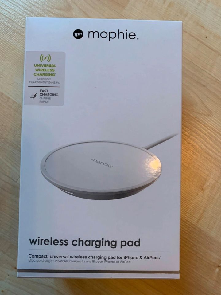 Mophie Wireless Charging Pad QI - weiß - wie NEU - mit OVP in Empfingen