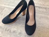 Tamaris Pumps schwarz Gr. 38 top Baden-Württemberg - Riedlingen Vorschau