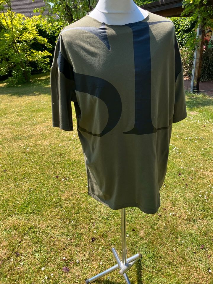 T-Shirt SUPERDRY GR.XXL Fb. Oliv mit Aufdruck in Bad Segeberg