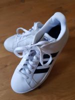 Adidas, Sneaker, Größe 6 1/2, neuwertig, weiß Schleswig-Holstein - Bad Bramstedt Vorschau