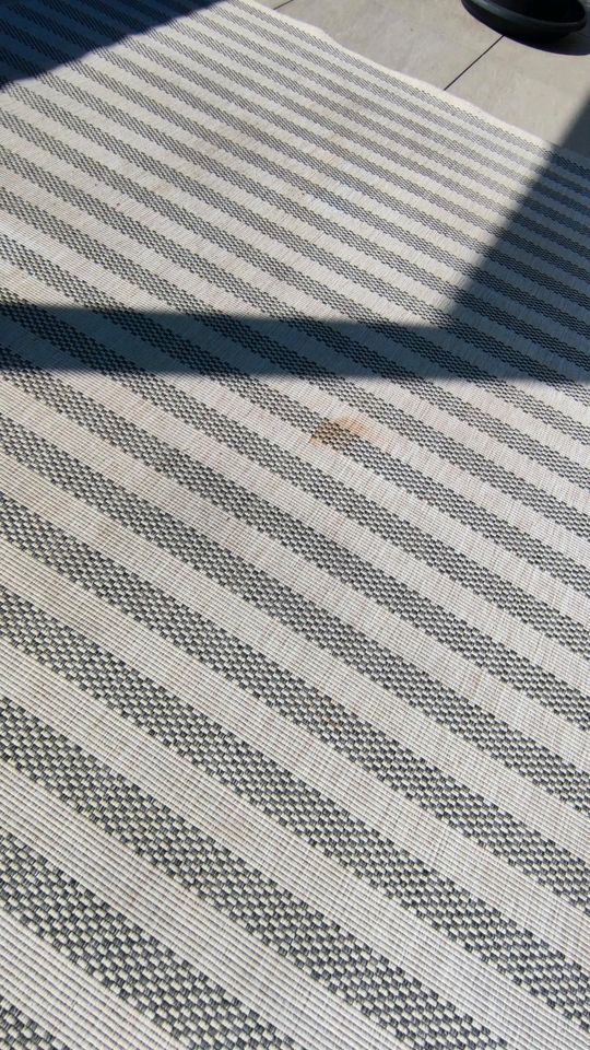 Großer Outdoor-Teppich Teppich beige grau gestreift 200x275 in Freigericht