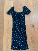 H&M Minikleid Blüten schwarz Hessen - Hochheim am Main Vorschau