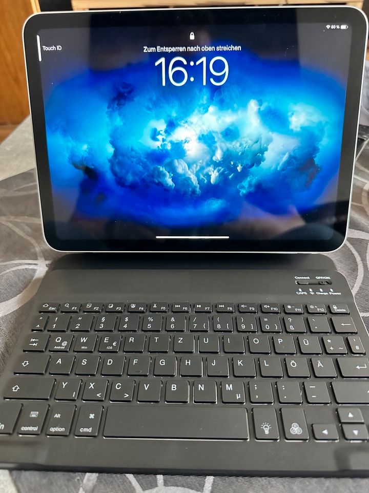 Bluetooth Tastatur für Tablet/iPad in Velen