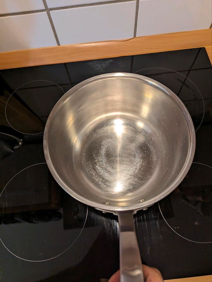 Saucepan von Ikea Sensuell in Hannover