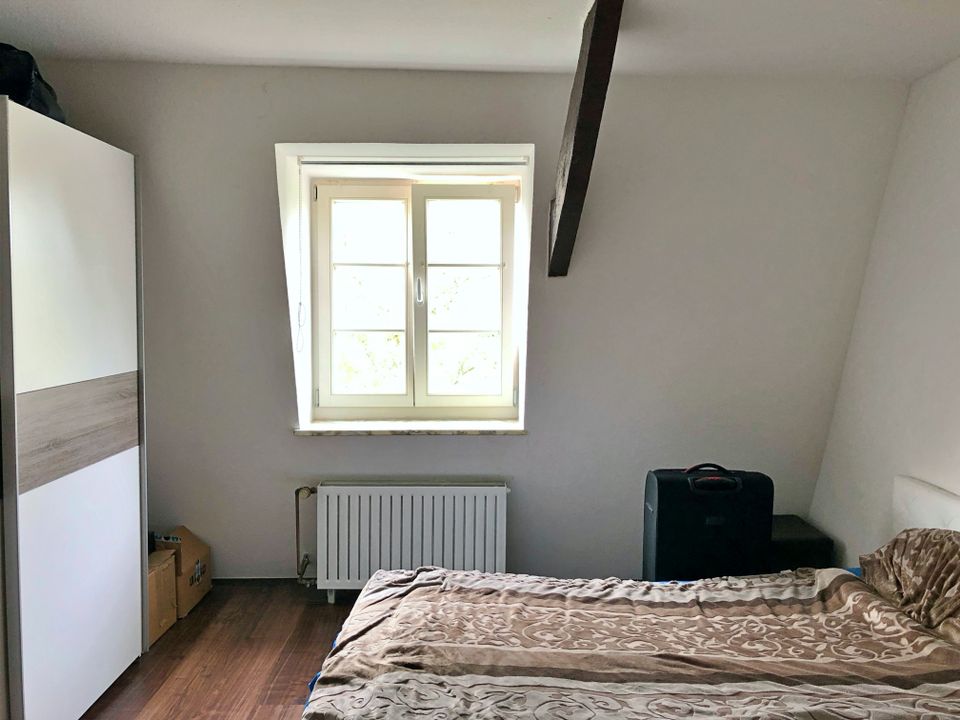 Gemütliche 3 Zimmer Wohnung im Dachgeschoss in Steinheim in Steinheim