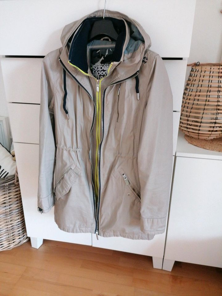 Superdry Moody Lite Parka L taupe gelb in Kemnath