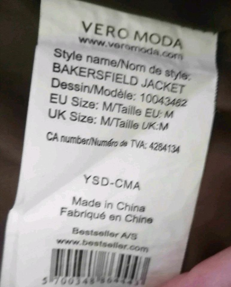 Moderne Vero Moda Jacke, wie NEU, Manteljacke Gr. M in Netzschkau