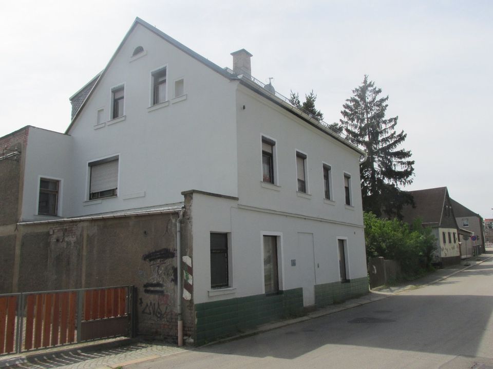 Zwickau, Wohn- und Geschäftshaus mit Lager und Werkstatt in Zwickau
