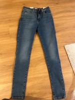 Levi’s Damen skinny jeans 28x 32 Nordrhein-Westfalen - Nottuln Vorschau